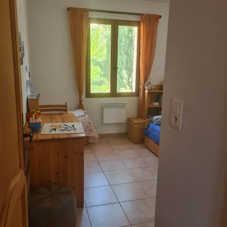 La Baume Holiday home Quinson